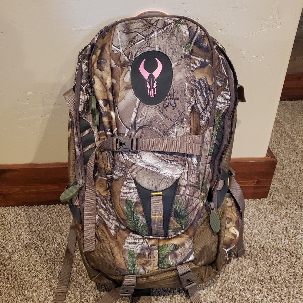 Woman's Badlands Kali Day Pack